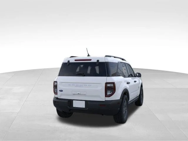 Used 2025 White Ford Big Bend image 22