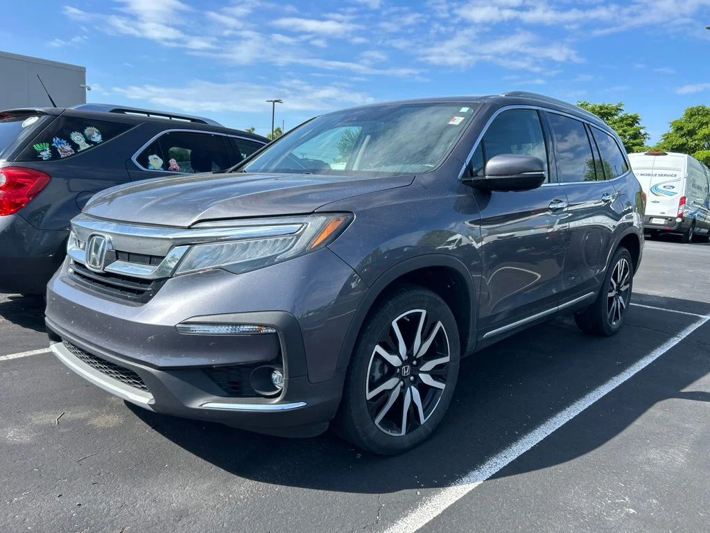 2021 Honda Pilot Touring-7 AWD's photo