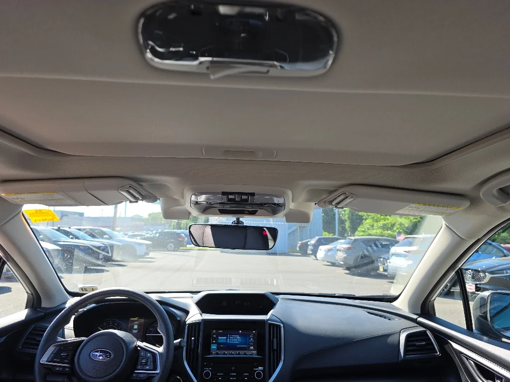 Used 2022 White Subaru Premium image 27