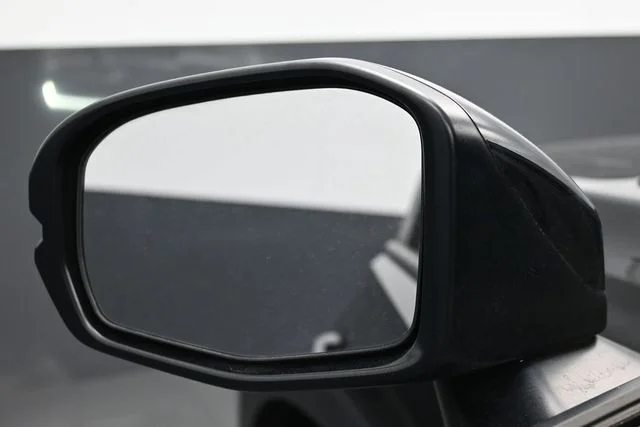 Used 2025 Black Honda LX image 4