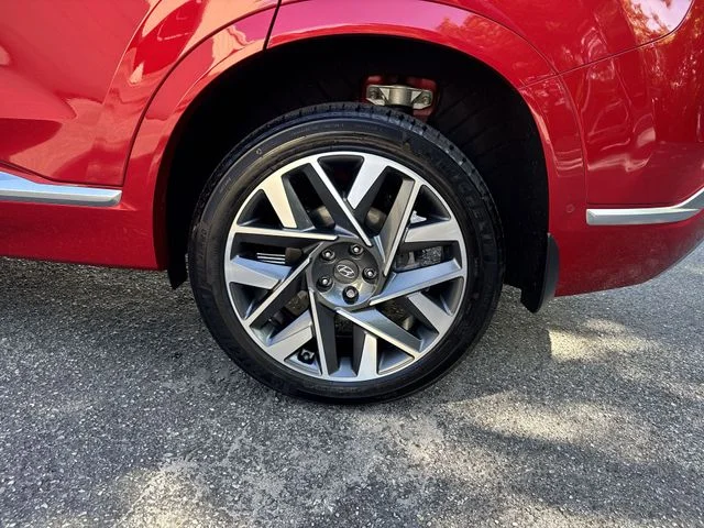 Used 2021 Red Hyundai Calligraphy image 34