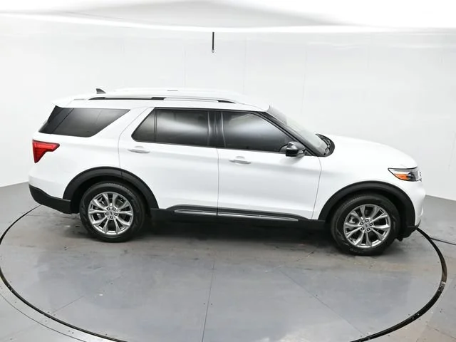 Used 2023 Oxford White Ford Limited image 43