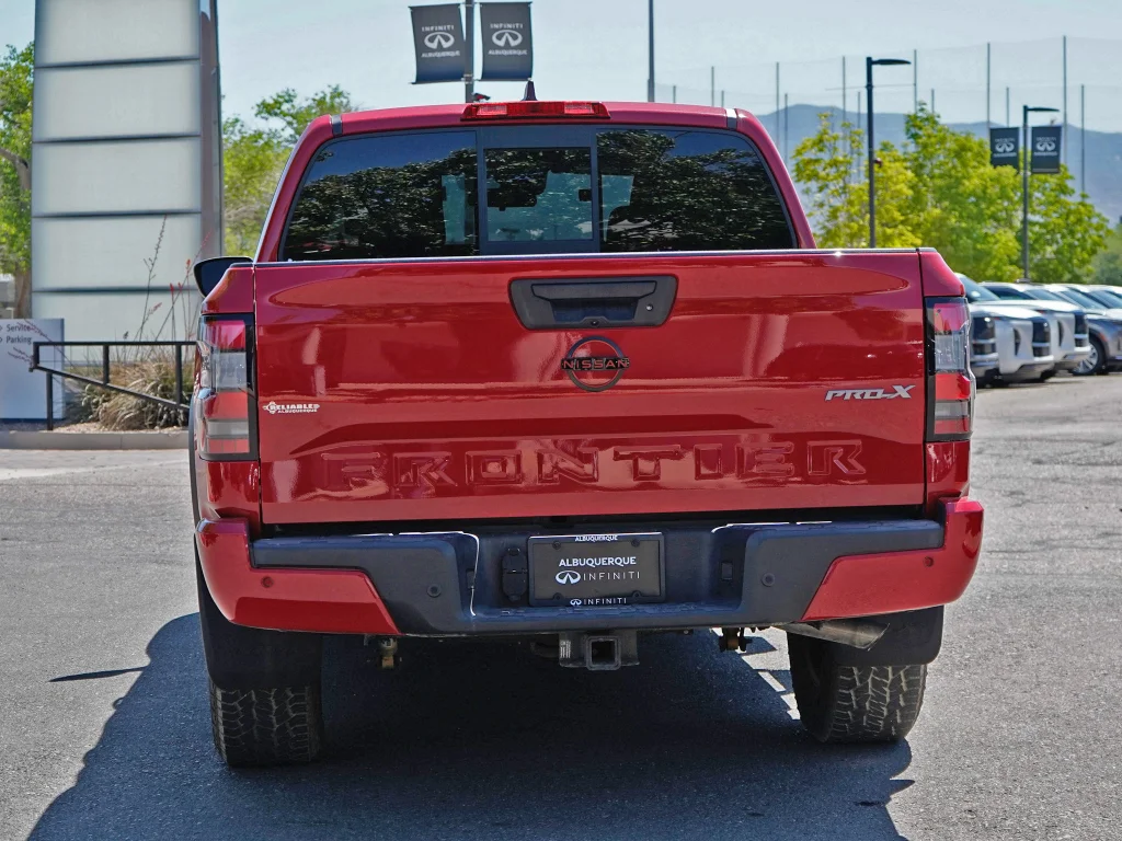 Used 2022 Red Alert Nissan PRO-X image 8