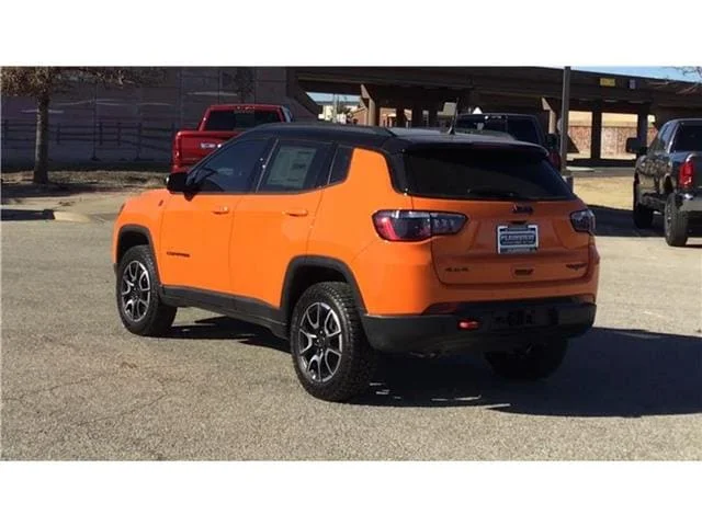 New 2026 Joose  Paint Jeep TRAILHAWK 4X4 image 9