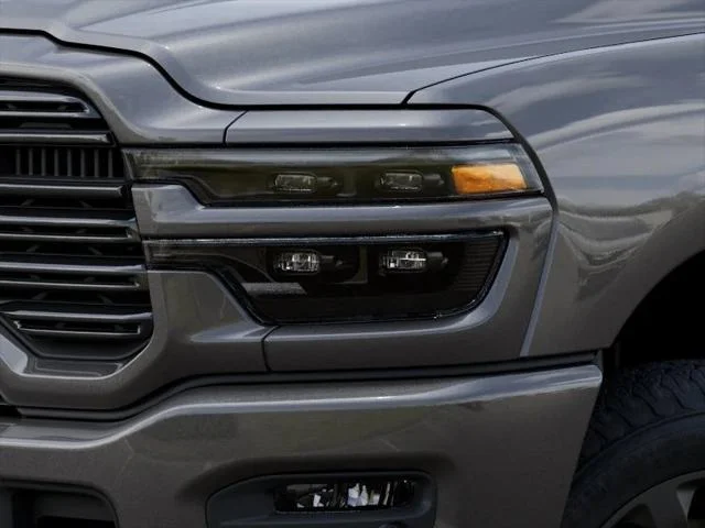 New 2026 Granite Crystal Metallic Clear-Coat Exterior Paint RAM Laramie image 36