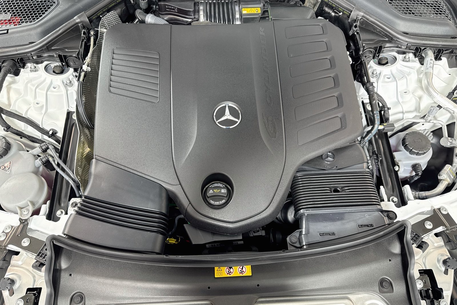 New 2027 Polar White Mercedes-Benz E 450 image 28