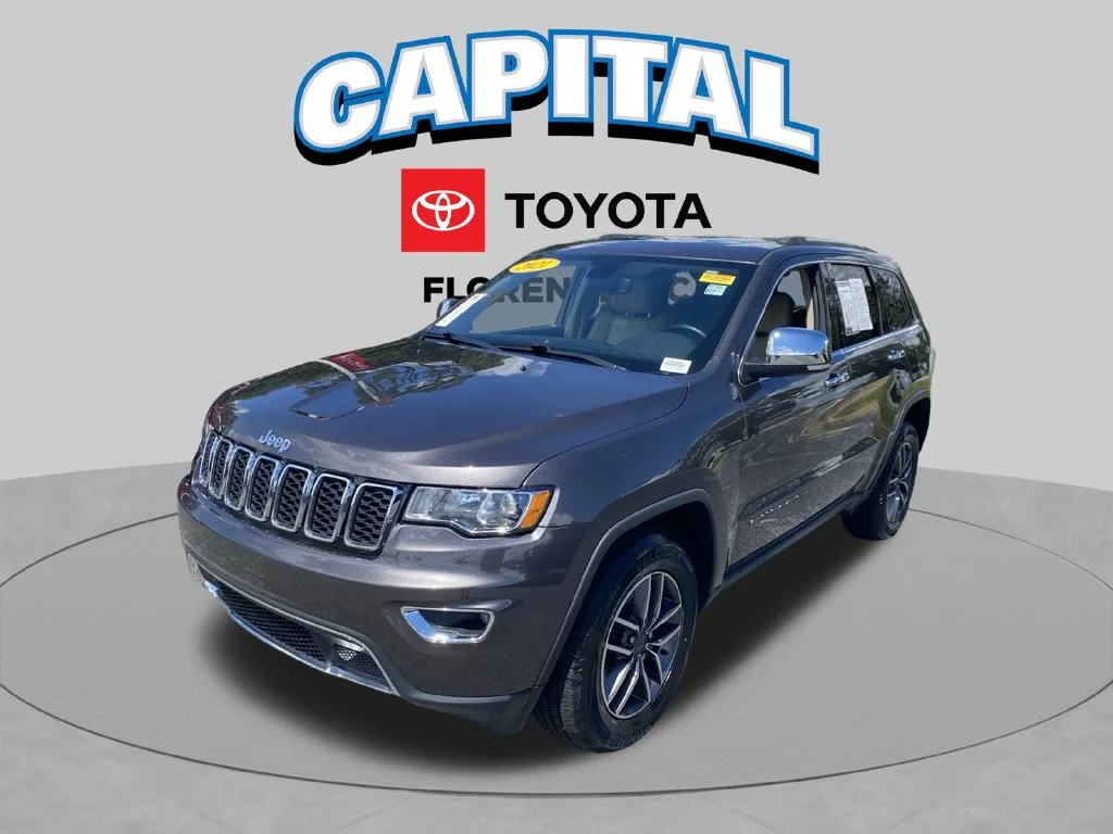Used 2021 Gray Jeep Limited image 2