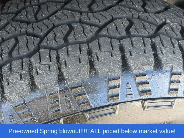 Used 2024 Black Ford XLT image 19