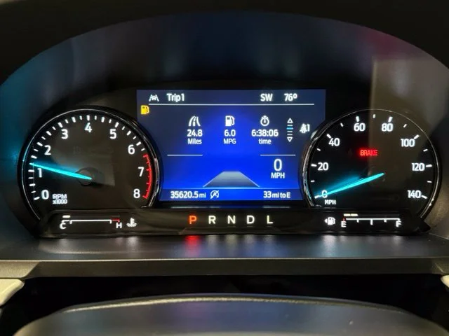 Used 2023 Black Ford XLT image 18