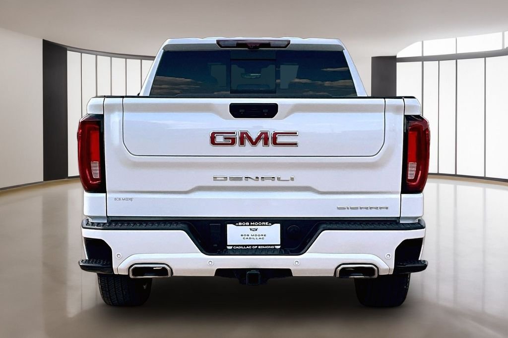 Used 2024 White GMC Denali image 4