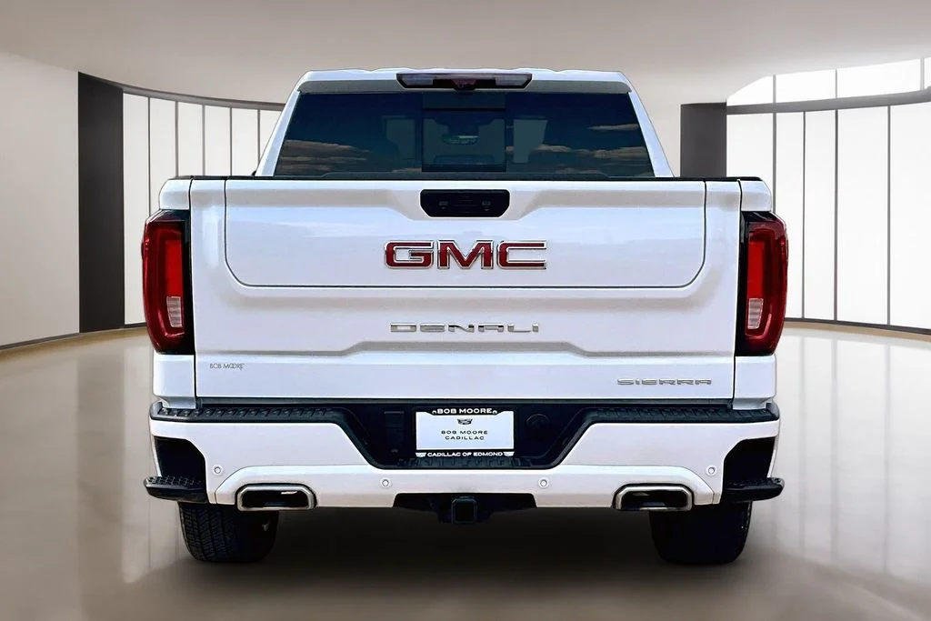 Used 2024 White GMC Denali image 4