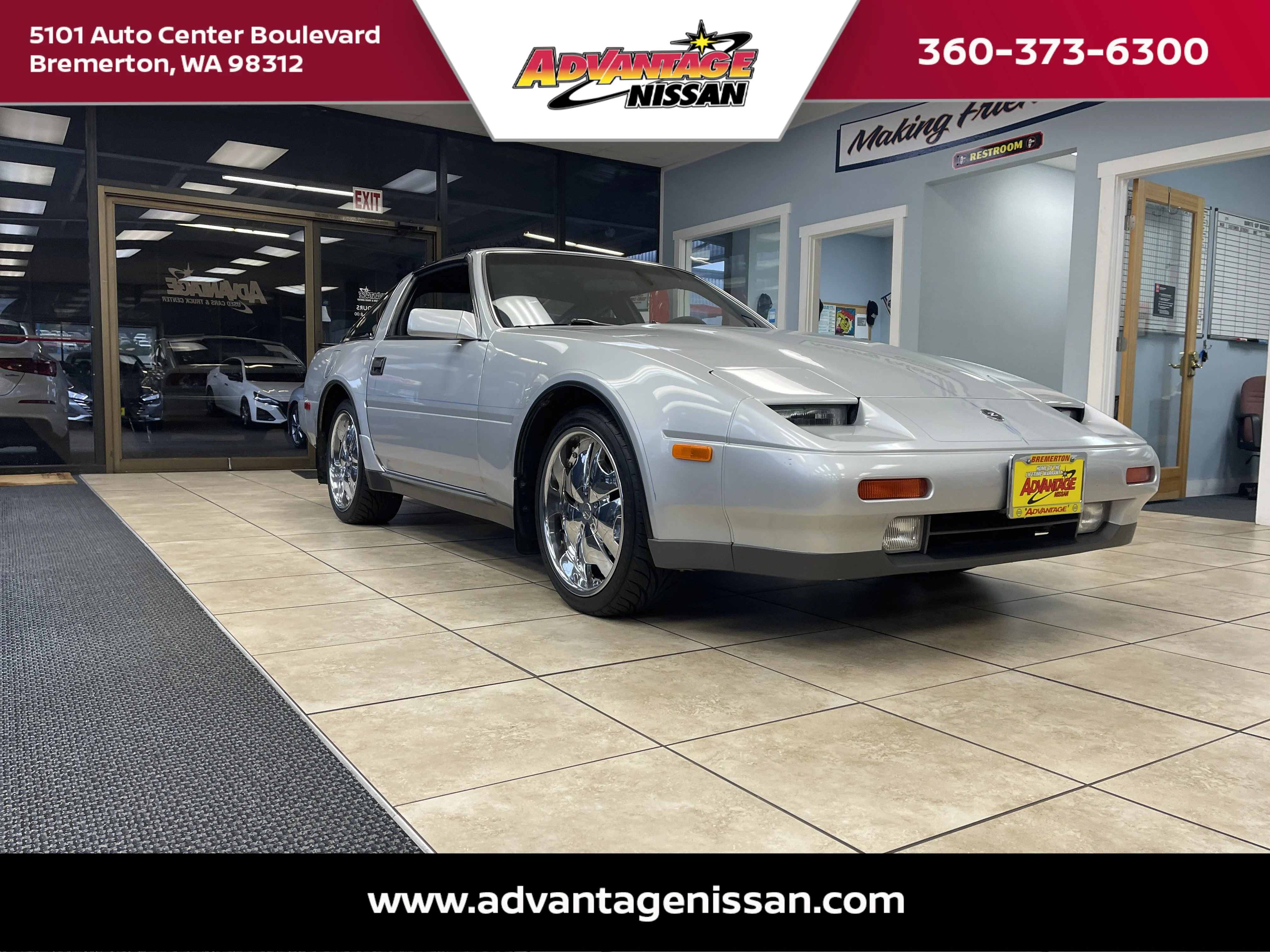Used 1988 Silver Nissan GS image 6