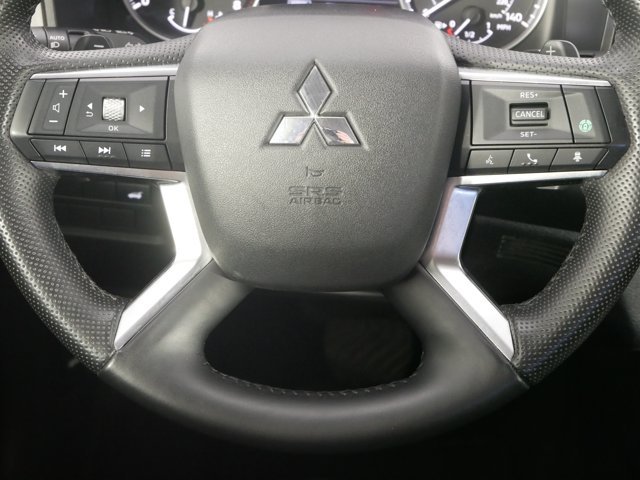 Used 2024 Black Diamond Mitsubishi SE image 22