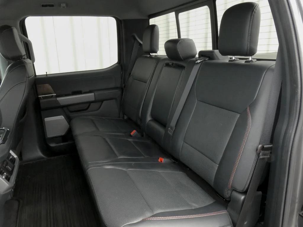 Used 2023 Gray Ford Lariat image 9