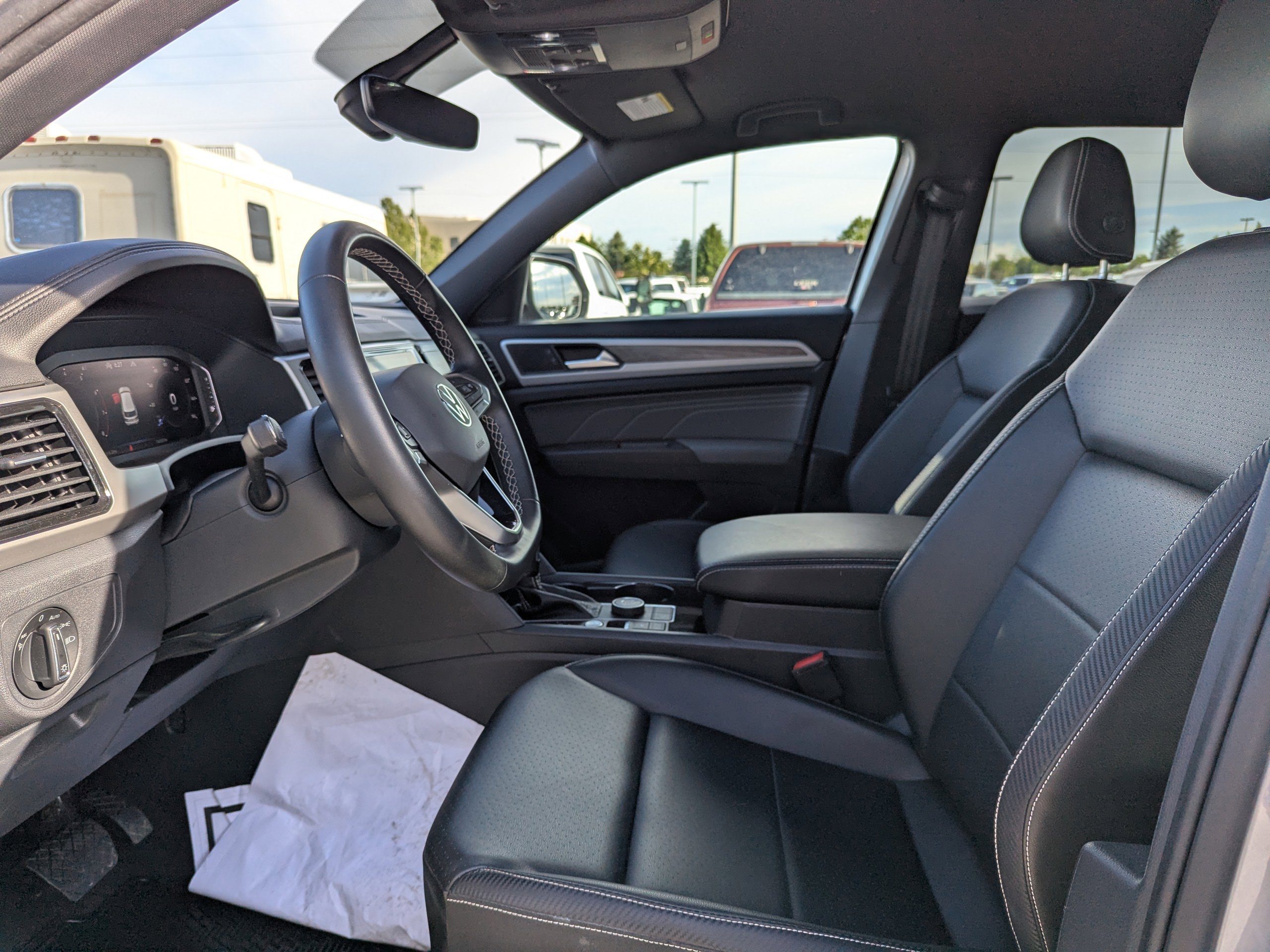 2023 Volkswagen Atlas Cross Sport SE w/Tech - Photo 11