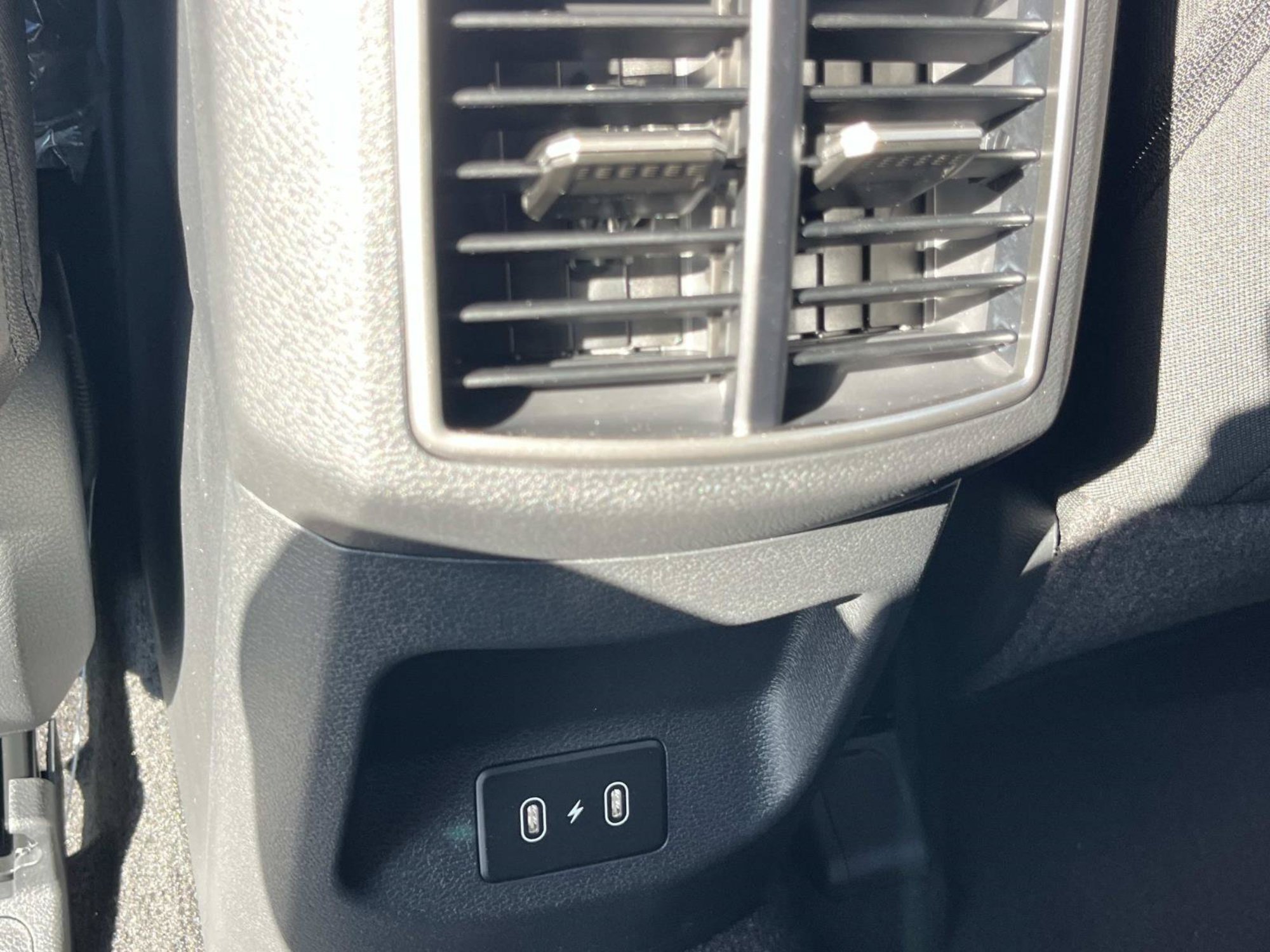 New 2027 Gravity Gray Kia LX image 16