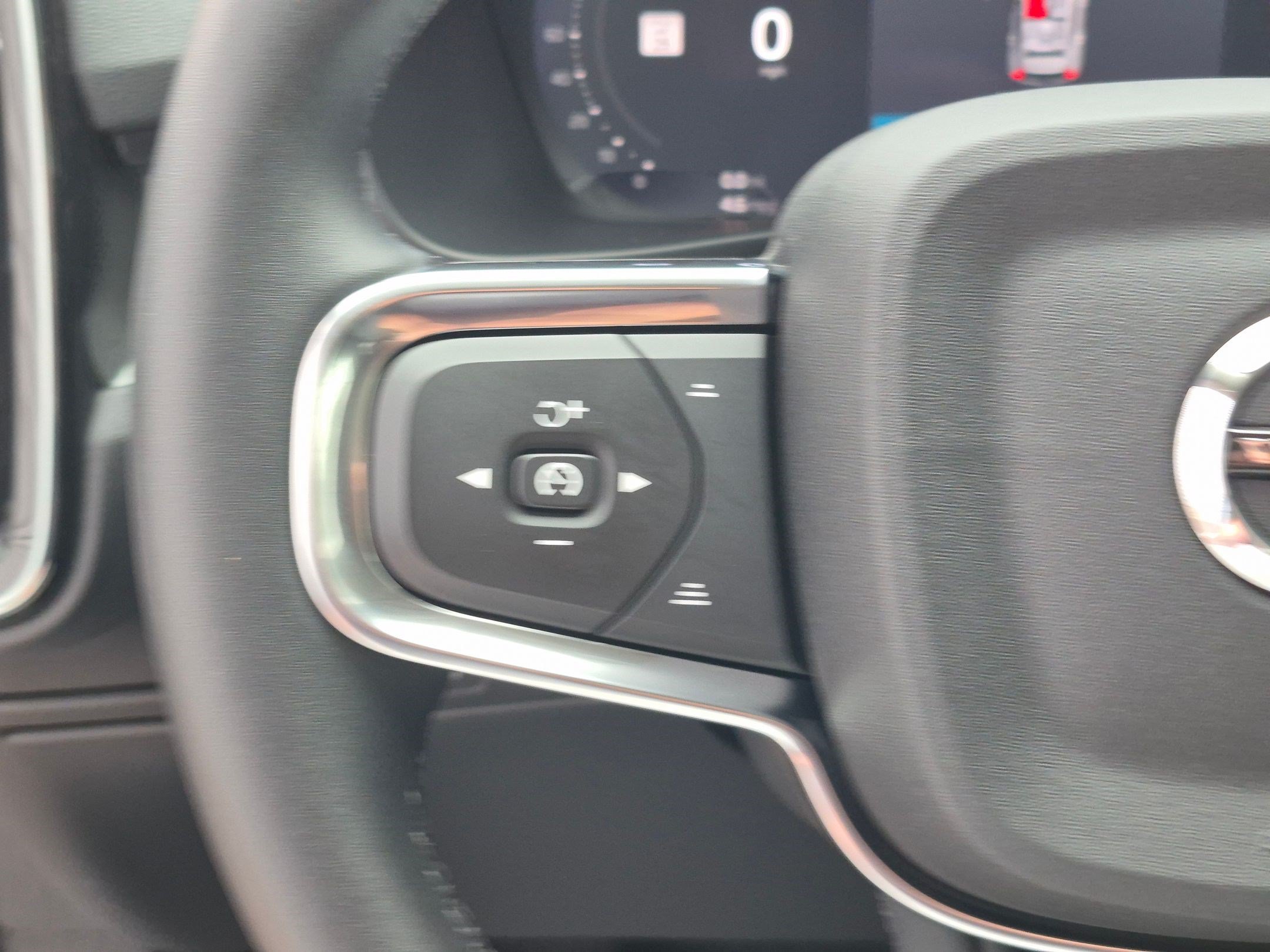 Certified Used 2026 Cloud Blue Volvo Plus image 17