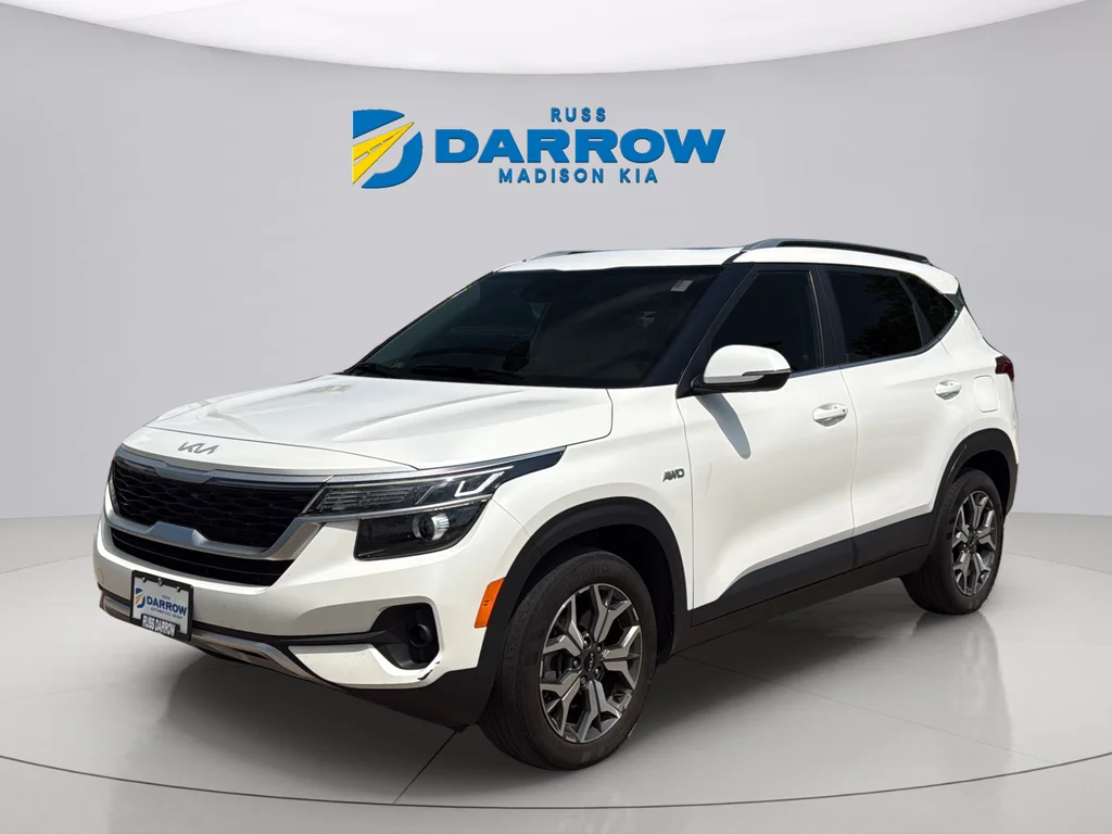 Used 2022 Snow White Pearl Kia EX image 1