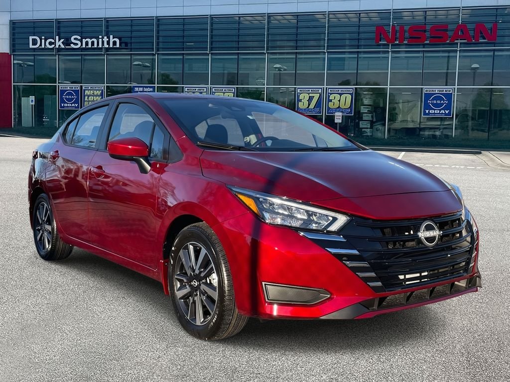 2025 Nissan Versa 1.6 SV CVT's photo