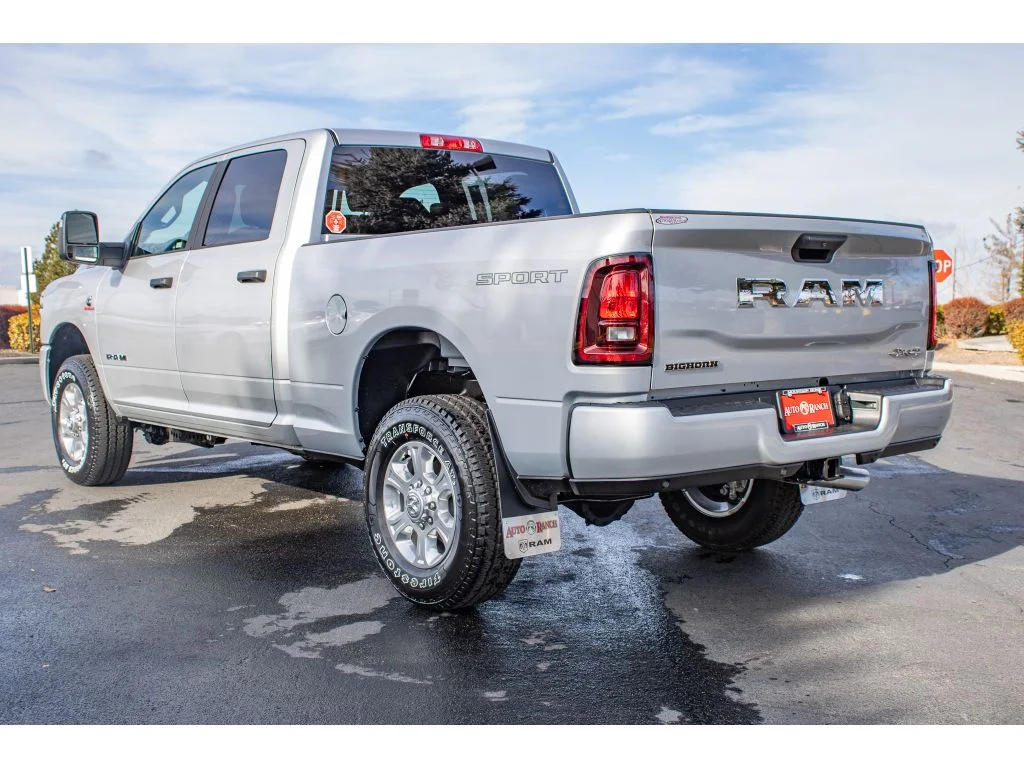 2026 RAM 2500 Big Horn - Photo 5