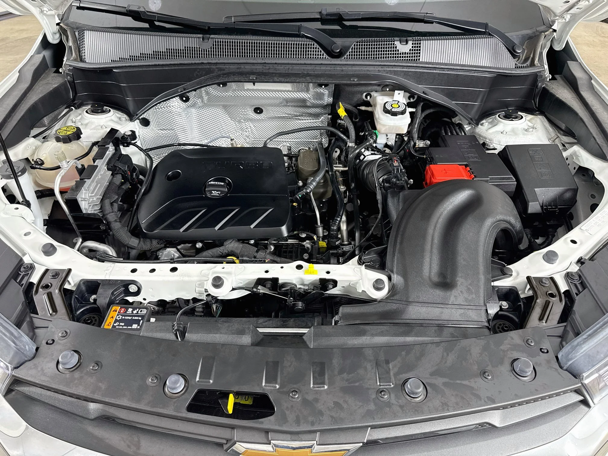 Used 2023 Summit White Chevrolet LT image 30