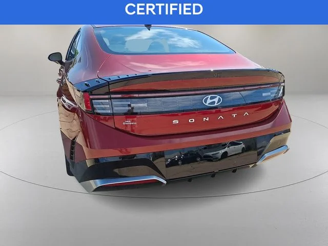 Used 2024 Red Hyundai SEL image 8