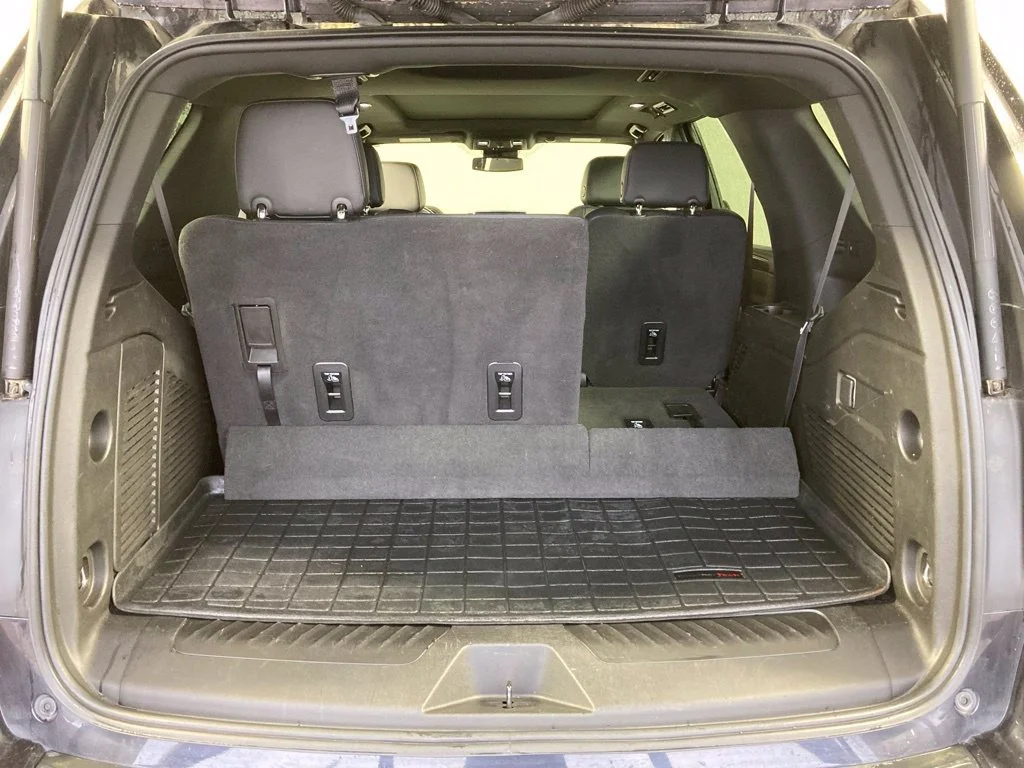 Used 2023 Gray Chevrolet LT image 24