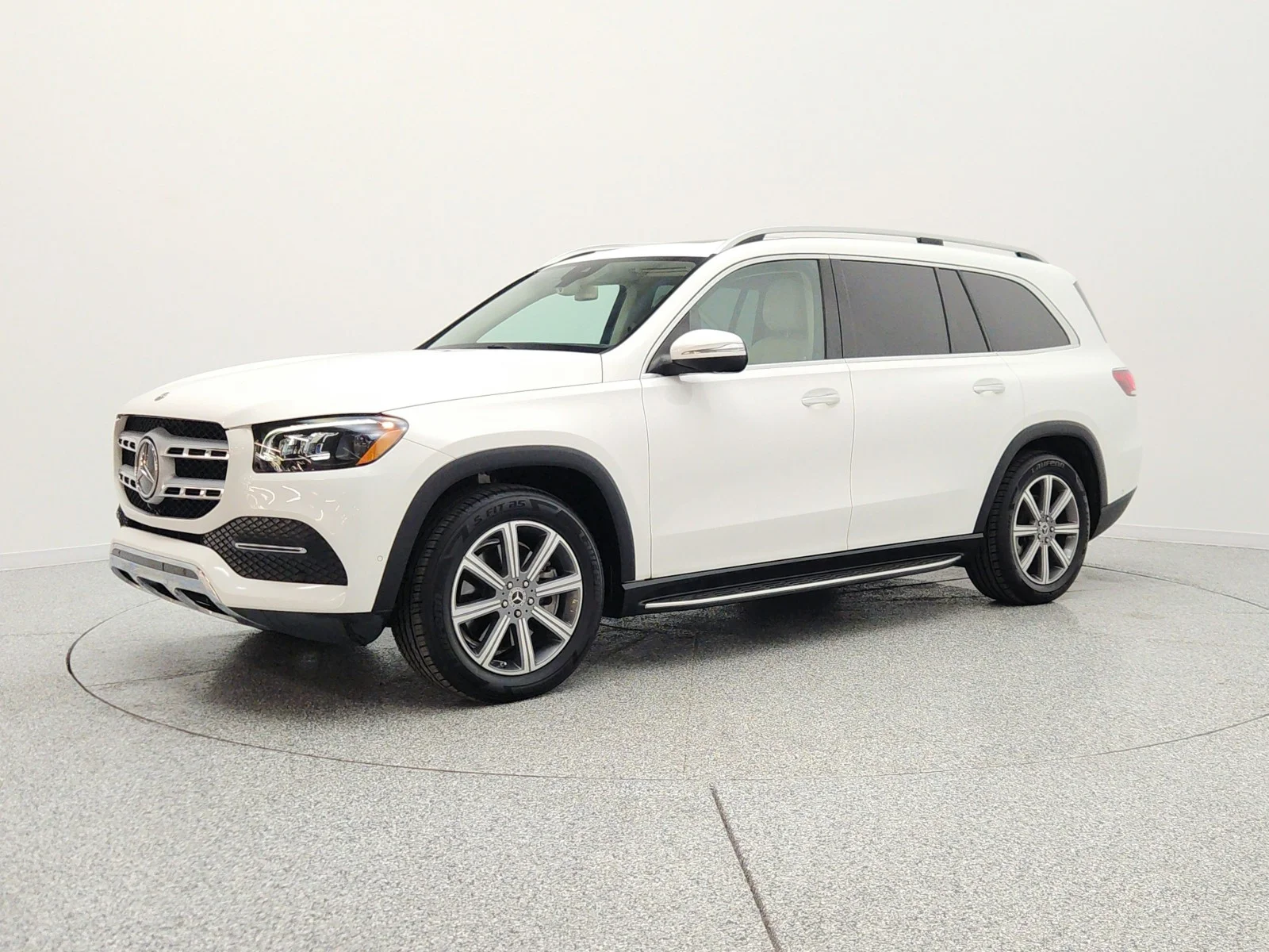 2020 Mercedes-Benz GLS GLS450's photo