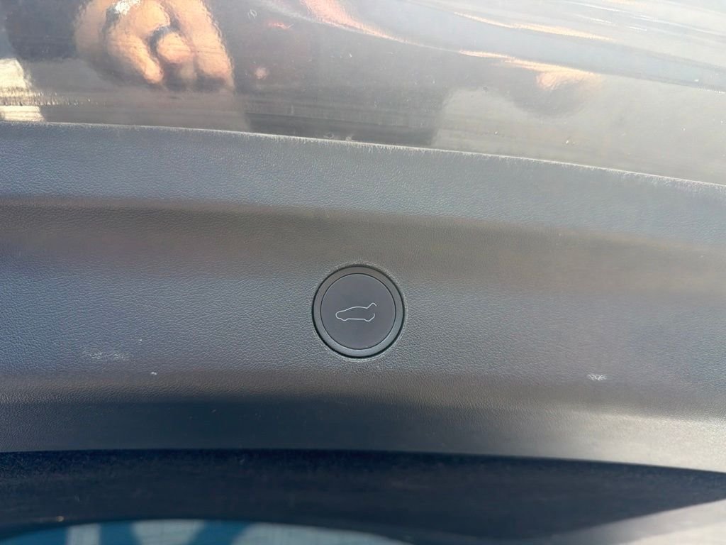 Used 2023  Tesla Performance image 21