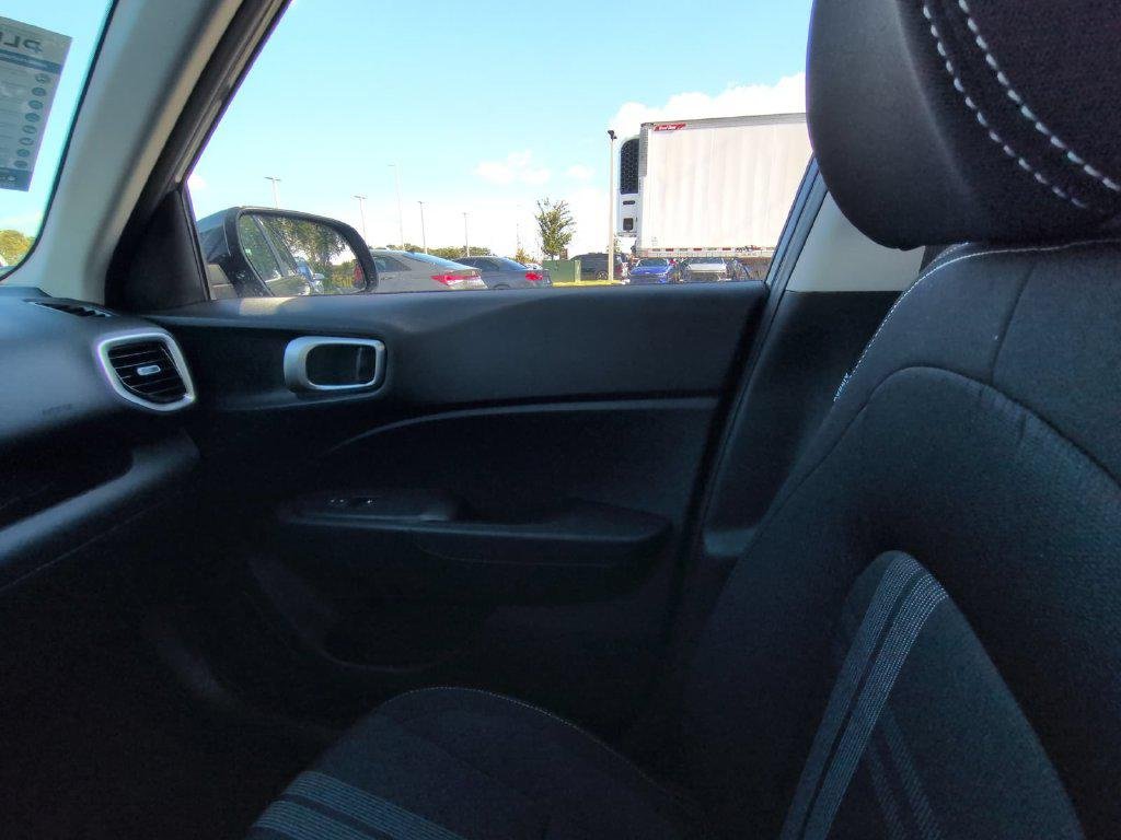 New 2026 Gray Hyundai SEL image 28