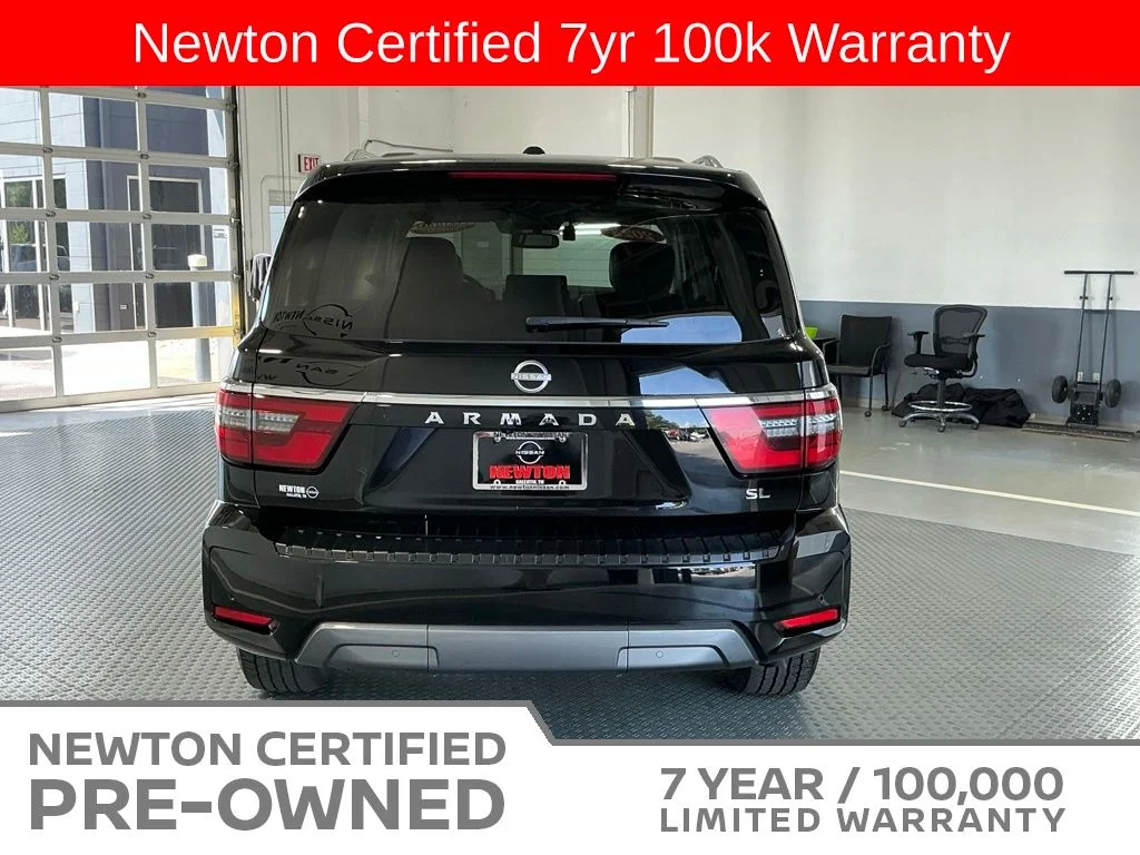 Certified Used 2023 Super Black Nissan SL image 5