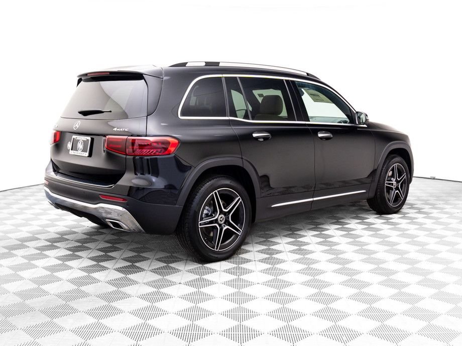 New 2026 Night Black Mercedes-Benz GLB 250 image 5