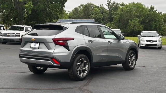 2026 Chevrolet Trax LT - Photo 7