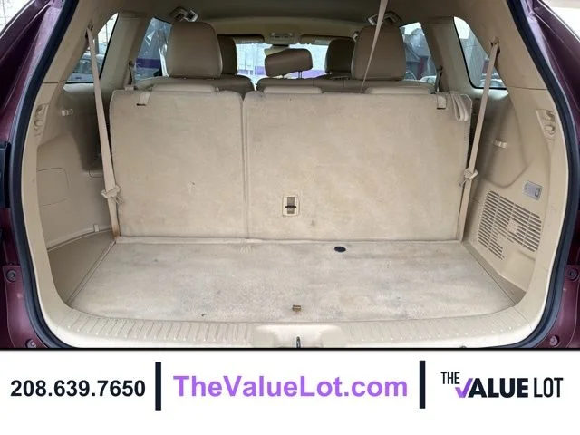 Used 2017 Red Toyota LE Plus image 19