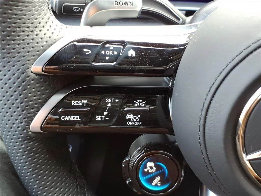 New 2026 BLACK Mercedes-Benz AMG® GLE 53 image 16