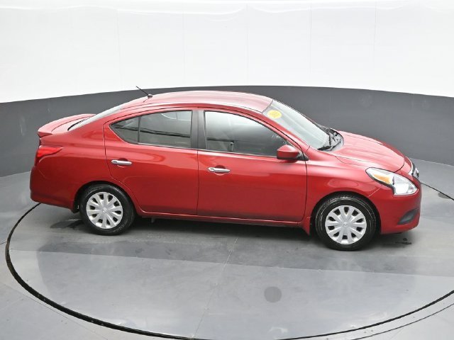 Used 2015 Red Nissan 1.6 SV image 16