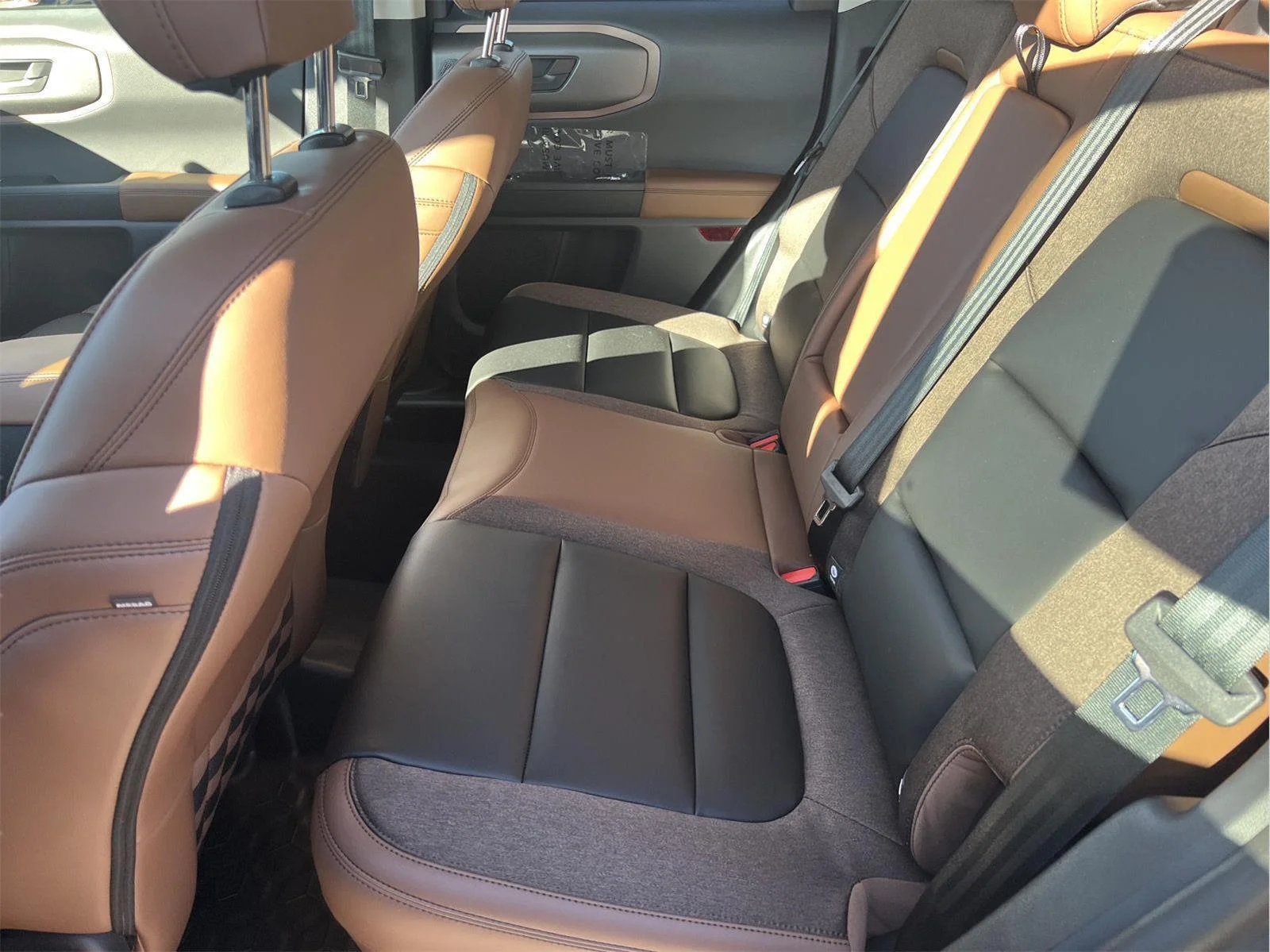Used 2025 CARBONIZED GRAY METALLIC Ford Outer Banks image 10
