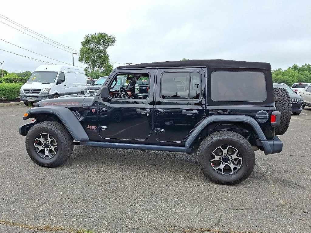 Used 2021 Black Jeep Rubicon 4X4 image 7