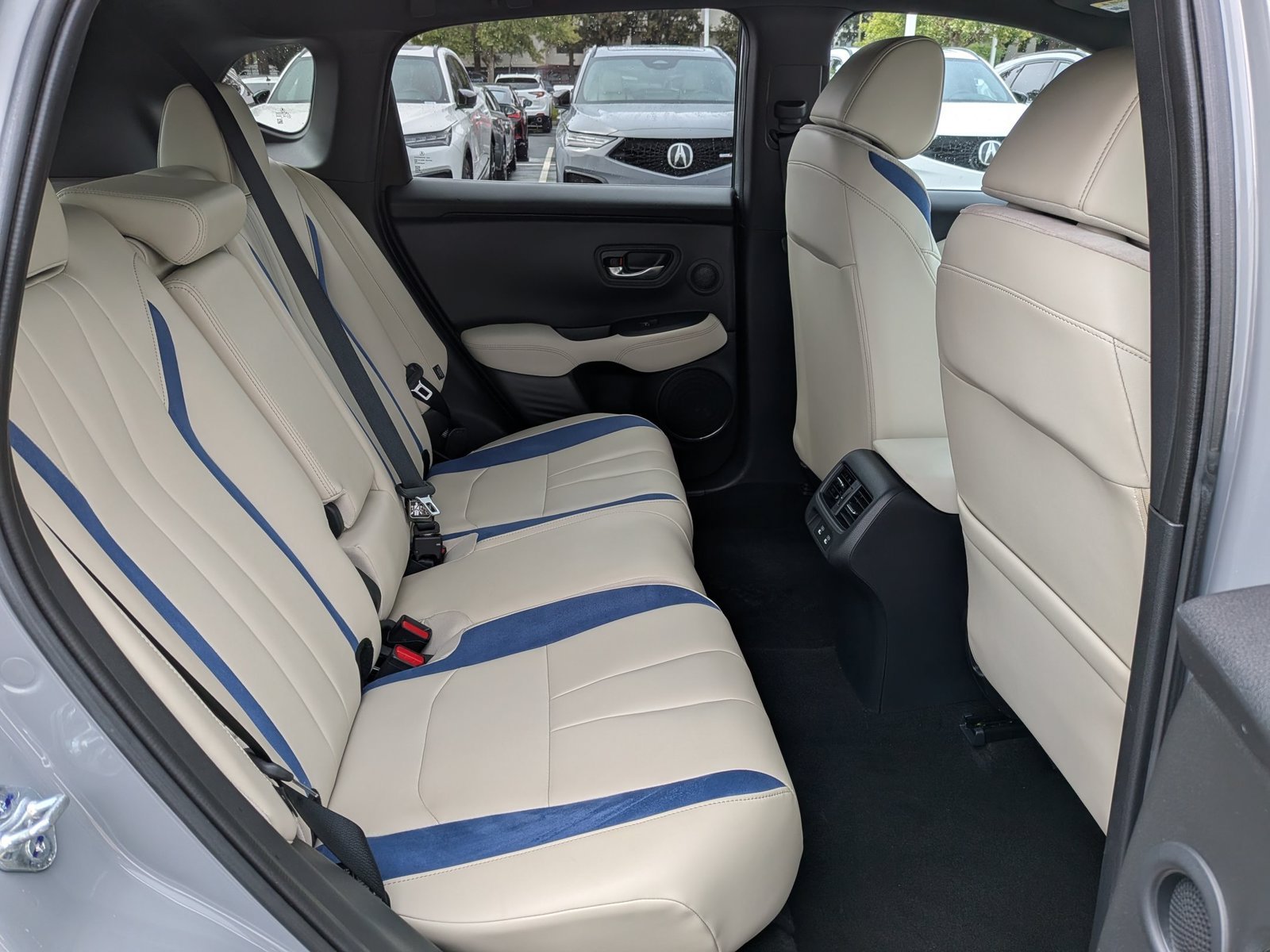 Used 2025 Urban Gray Pearl Acura w/A-Spec Package image 19