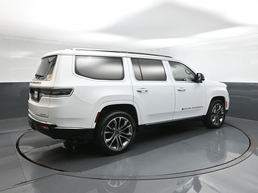Used 2023 White Jeep Series III image 11