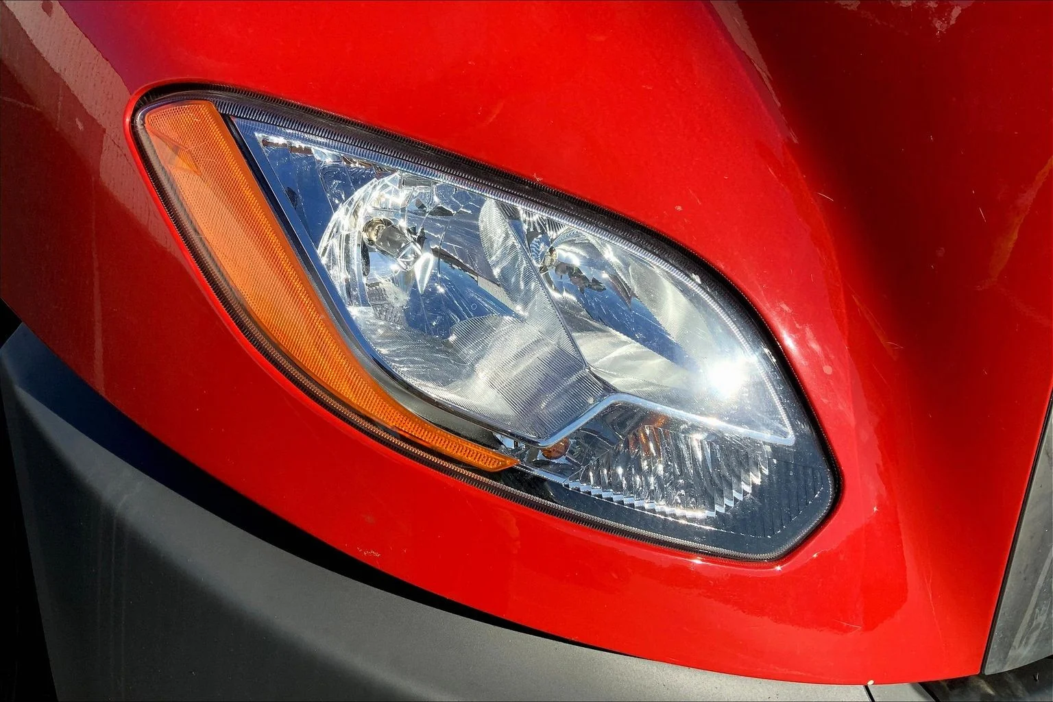 Used 2023 Red International  image 32