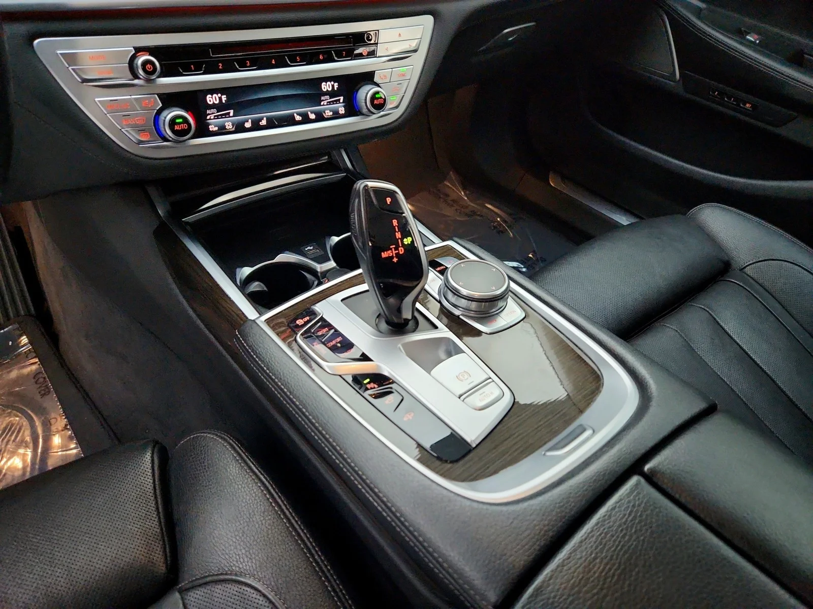 Used 2020 Black Sapphire Metallic BMW 740i xDrive image 22