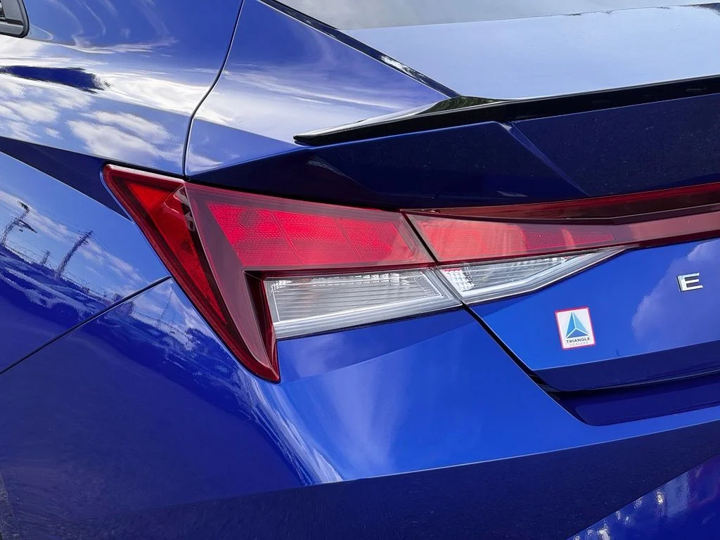 Used 2023  Hyundai SE image 14