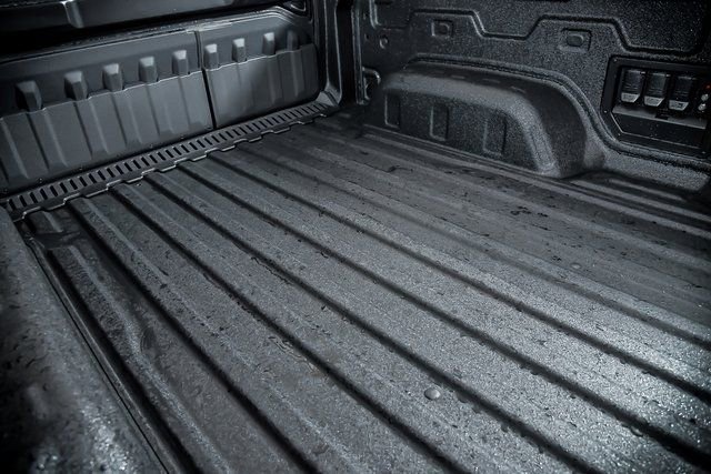 2025 GMC Sierra EV Denali - Photo 7