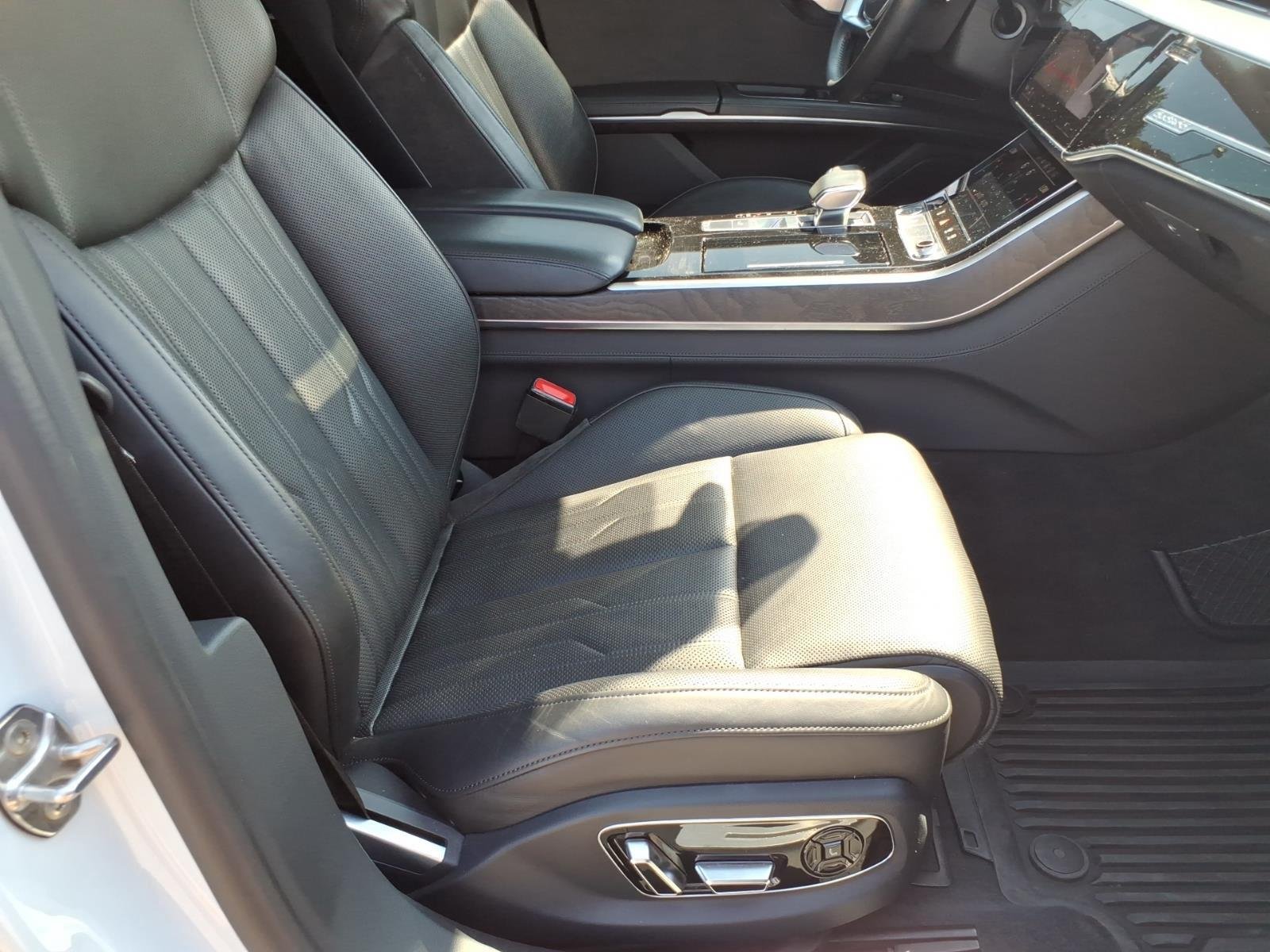 Used 2020 Glacier White Metallic Audi  image 24
