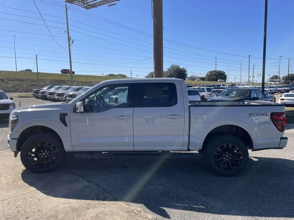 New 2026 Avalanche Ford Lariat® image 6