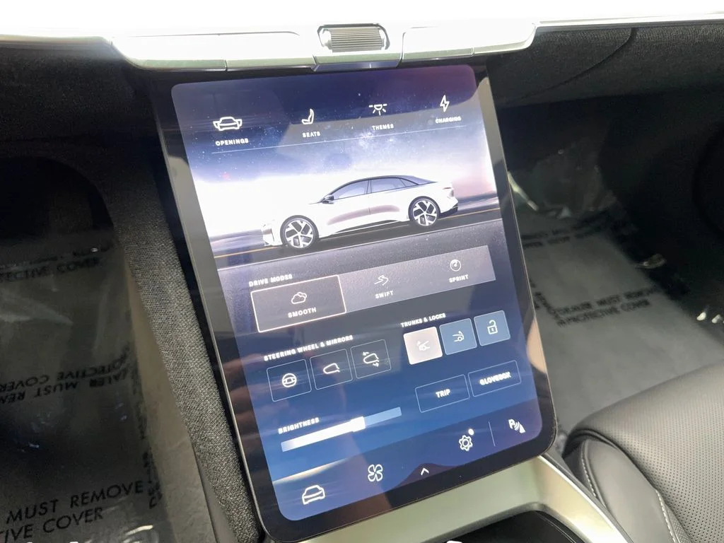 Used 2023 Gray Lucid Touring image 67