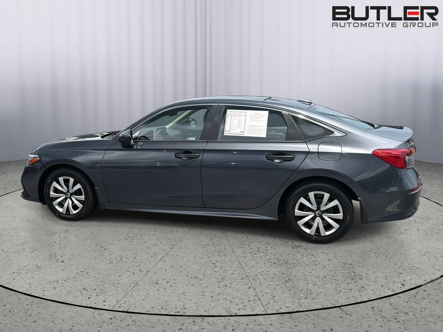 Used 2022 Meteorite Gray Metallic Honda LX image 3