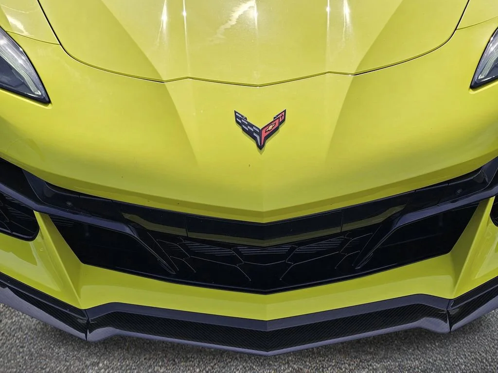 Used 2023 Accelerate Yellow Metallic Chevrolet 2LZ image 3