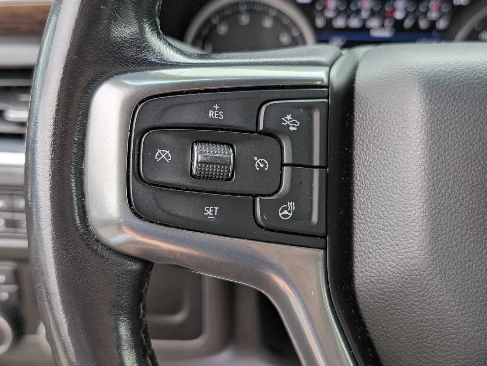 Used 2021 Black Chevrolet Premier image 36
